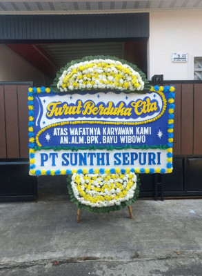 Papan Bunga Duka di Palasari Girang