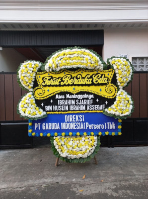 Papan Bunga Duka di Palasari Girang